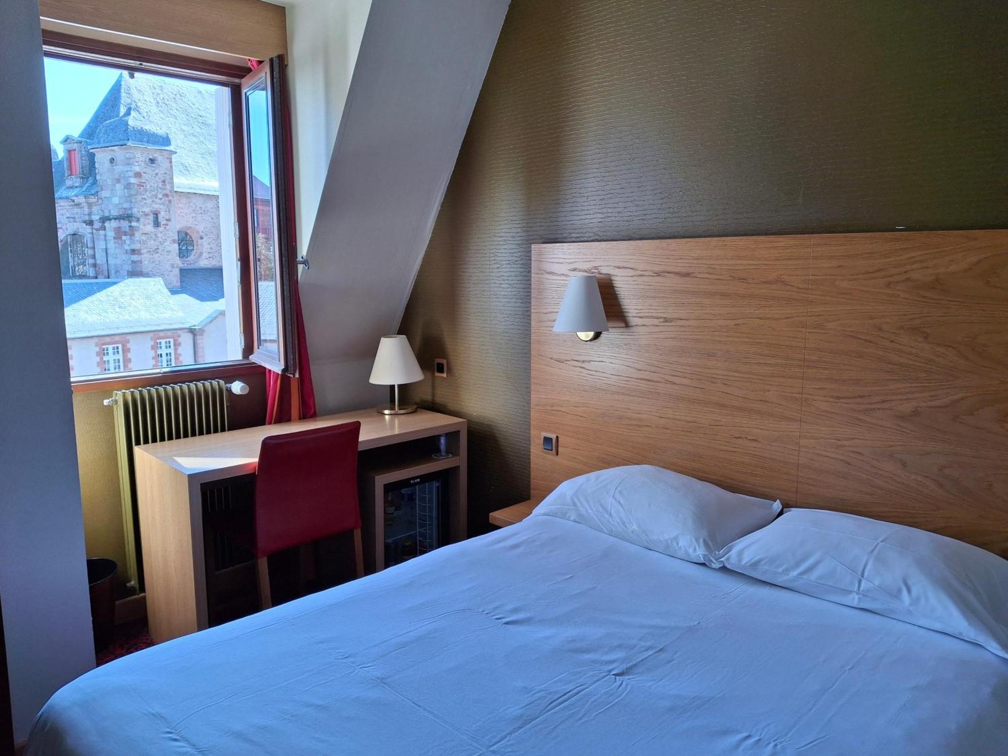 Hotel Tour Maje Rodez Kültér fotó