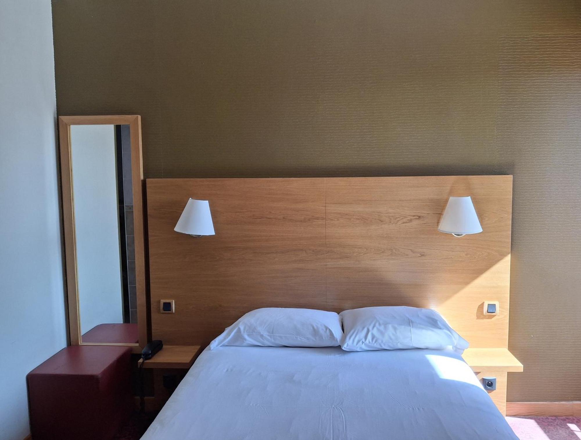 Hotel Tour Maje Rodez Kültér fotó