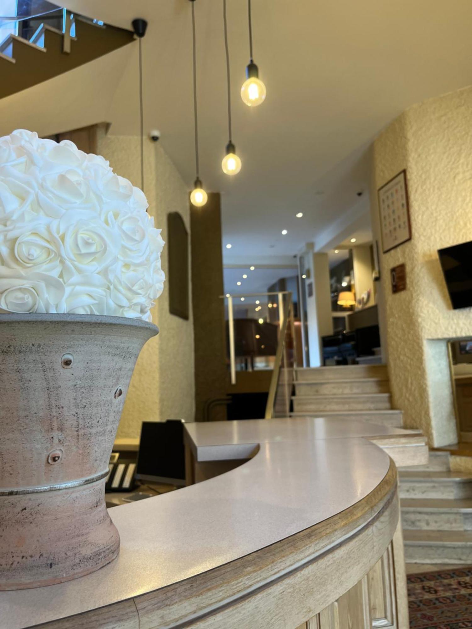 Hotel Tour Maje Rodez Kültér fotó